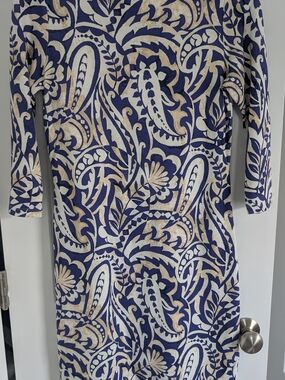 J. McLaughlin Blue and Cream Paisley Sheath Dress